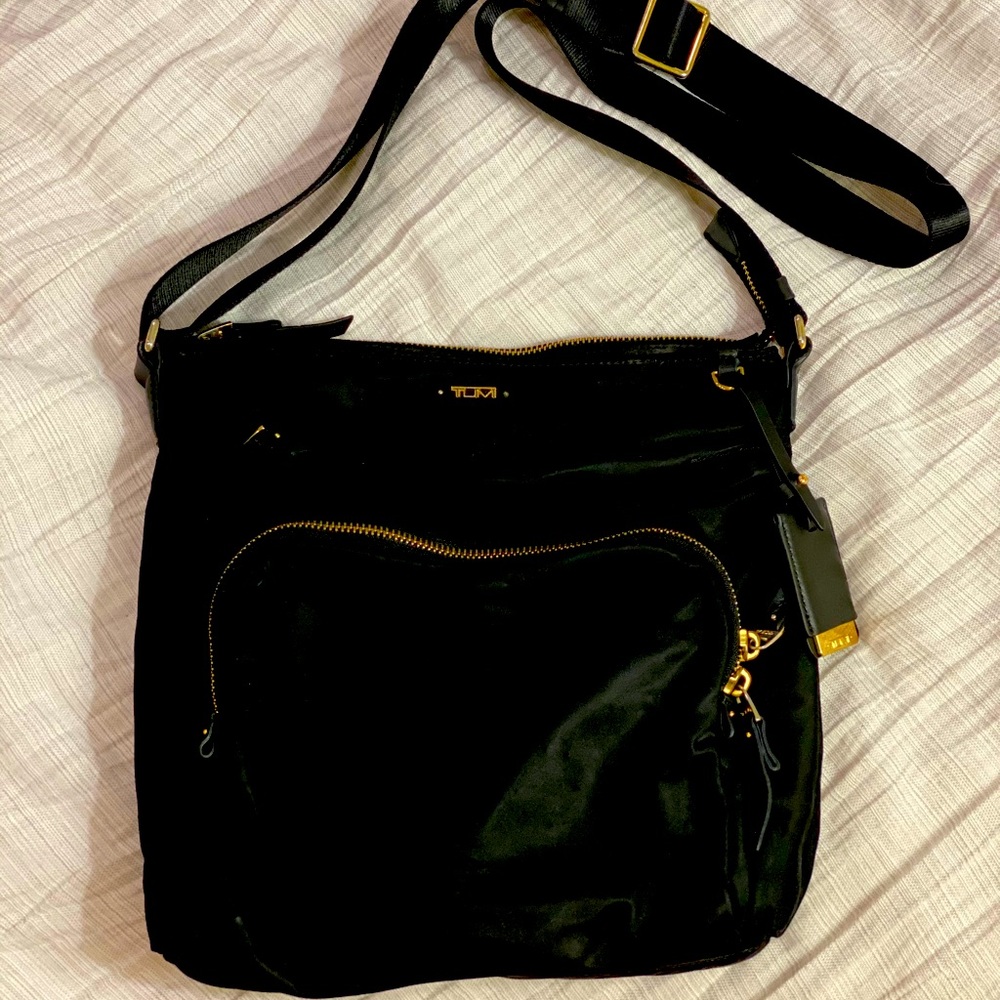 Tumi Carmel Crossbody Voyauger
